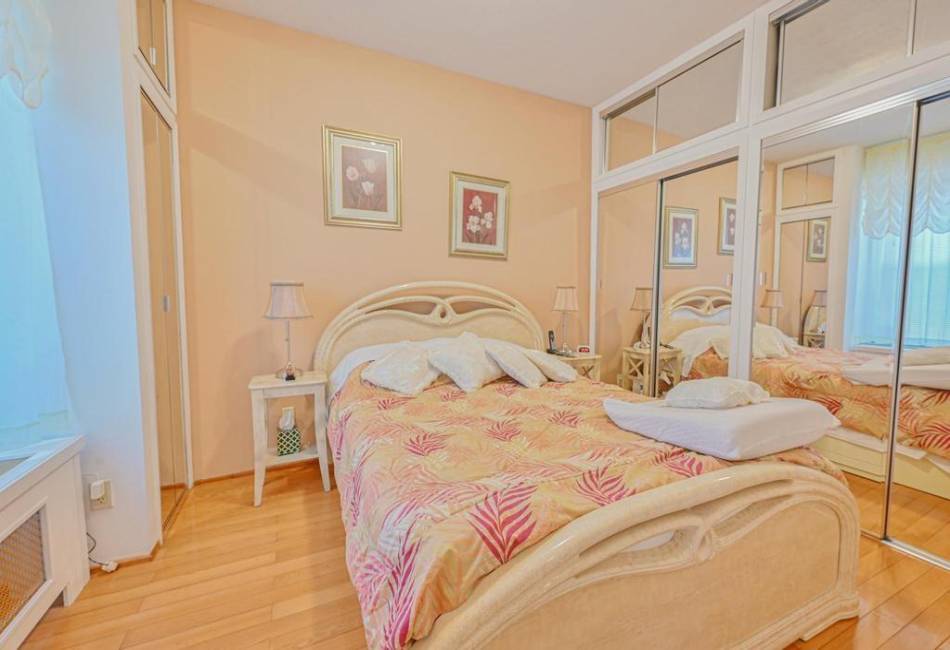 522 Bay Ridge Avenue, Brooklyn, New York 11220, 6 Bedrooms Bedrooms, ,6 BathroomsBathrooms,Residential,For Sale,Bay Ridge,486703