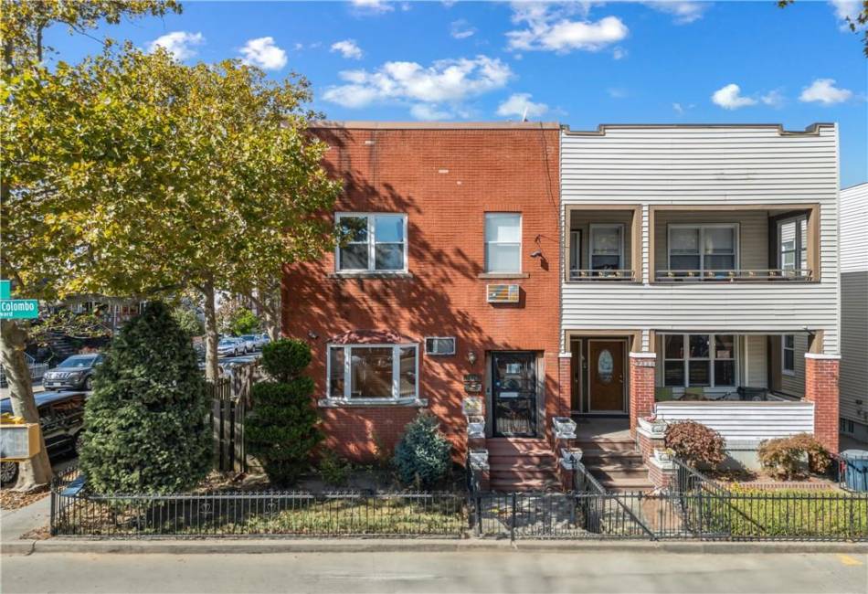 7824 18th Avenue, Brooklyn, New York 11214, 7 Bedrooms Bedrooms, ,3 BathroomsBathrooms,Residential,For Sale,18th,486742