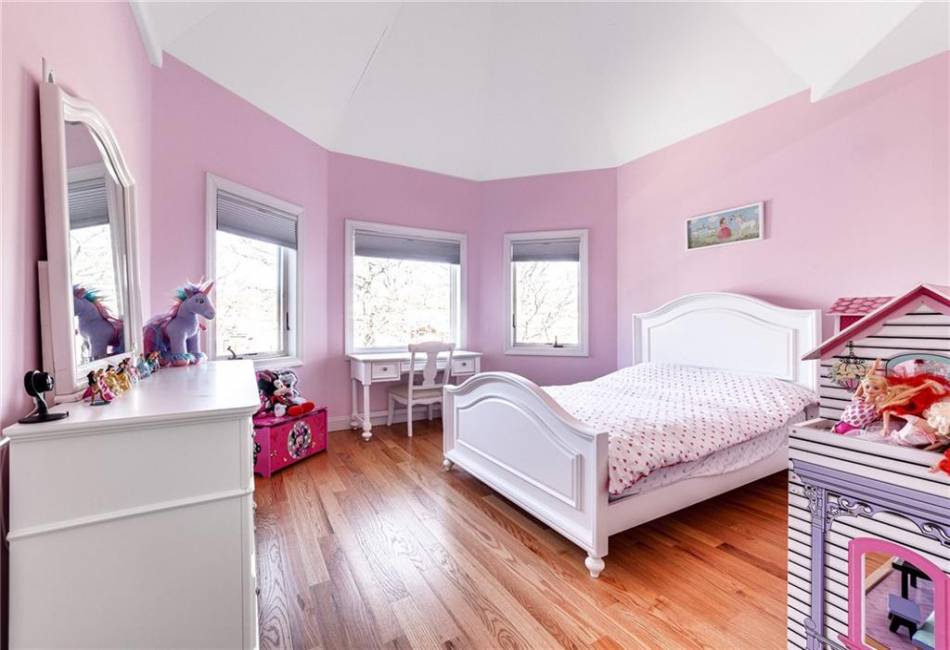 500 King Street, Staten Island, New York 10312, 4 Bedrooms Bedrooms, ,4 BathroomsBathrooms,Residential,For Sale,King,481062