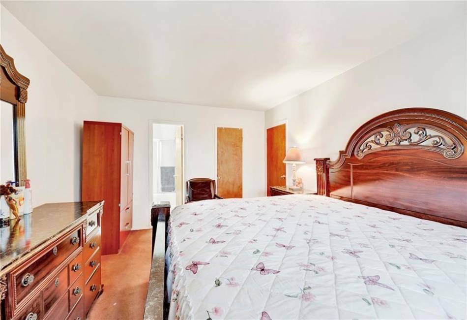 1018 81st Street, Brooklyn, New York 11236, ,Residential,For Sale,81st,486792