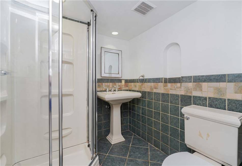 76 Foch Avenue, Staten Island, New York 10305, 3 Bedrooms Bedrooms, ,2 BathroomsBathrooms,Residential,For Sale,Foch,486849