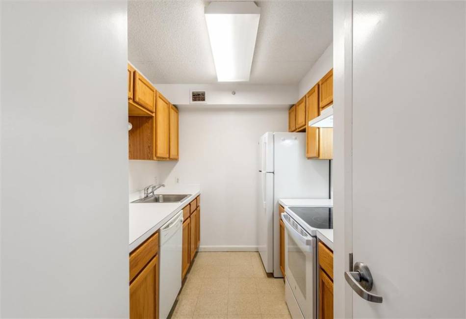 221 Beach 80th Street, Rockaway Beach, New York 11693, 1 Bedroom Bedrooms, ,1 BathroomBathrooms,Residential,For Sale,Beach 80th,486861