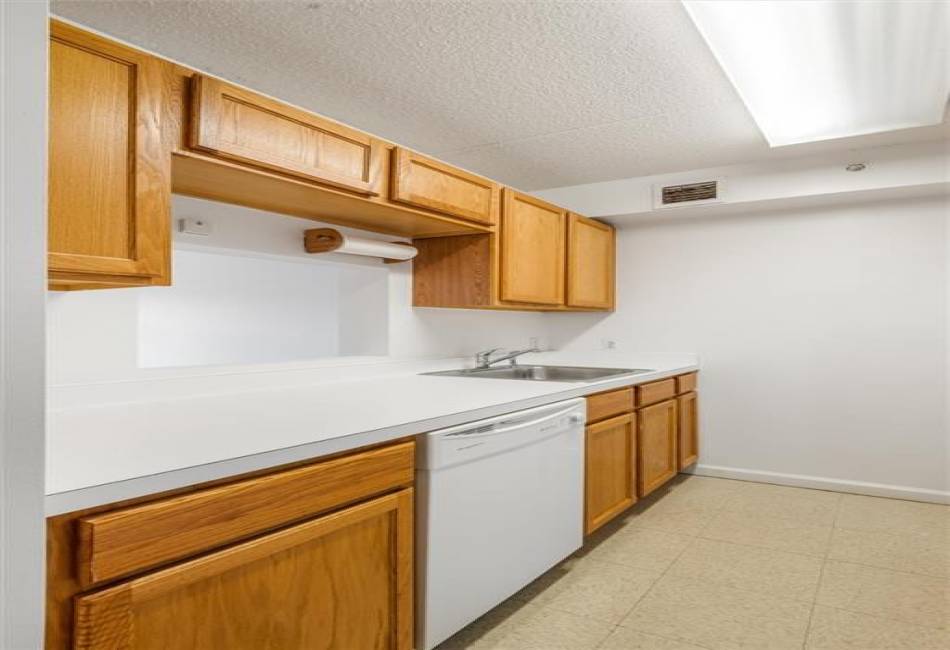 221 Beach 80th Street, Rockaway Beach, New York 11693, 1 Bedroom Bedrooms, ,1 BathroomBathrooms,Residential,For Sale,Beach 80th,486861