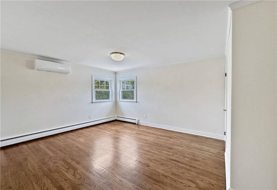 187 Greencroft Avenue, Brooklyn, New York 10308, 5 Bedrooms Bedrooms, ,3 BathroomsBathrooms,Residential,For Sale,Greencroft,486869