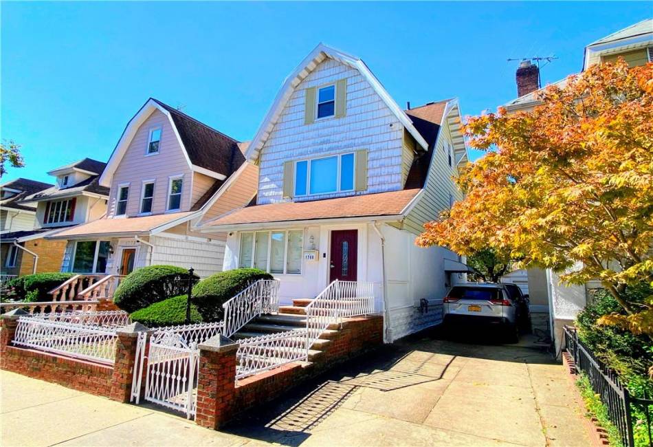 1768 5th Street, Brooklyn, New York 11223, 4 Bedrooms Bedrooms, ,3.5 BathroomsBathrooms,Residential,For Sale,5th,486879