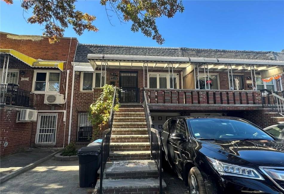 2370 Brigham Street, Brooklyn, New York 11229, 3 Bedrooms Bedrooms, ,2 BathroomsBathrooms,Residential,For Sale,Brigham,486905