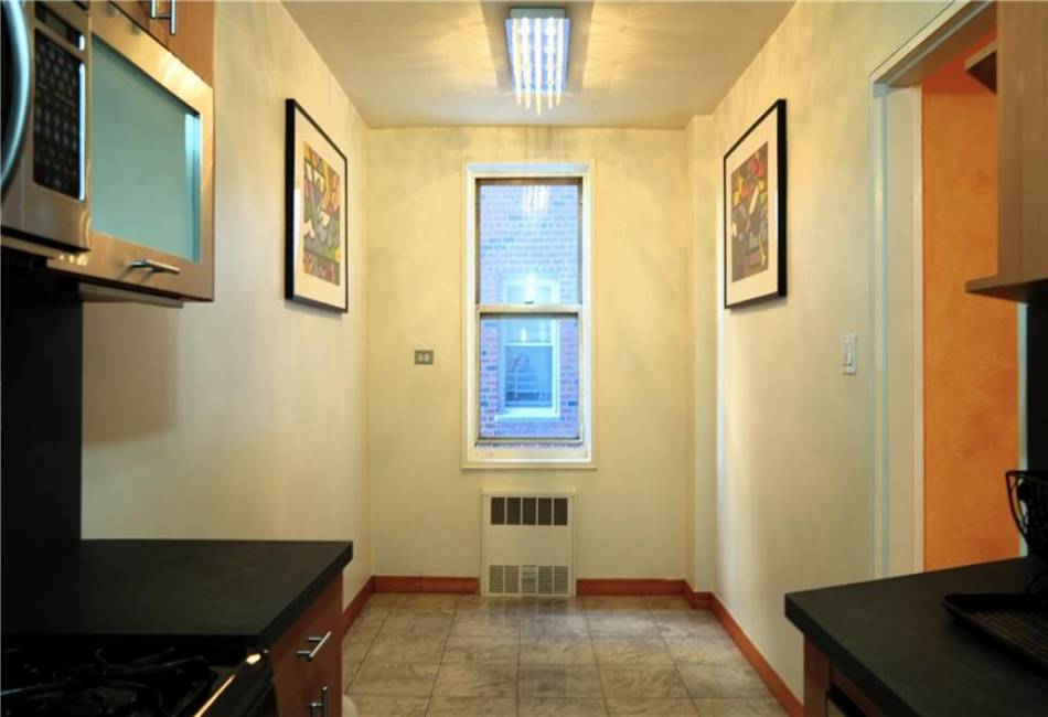 2727 Ocean Parkway, Brooklyn, New York 11235, 1 Bedroom Bedrooms, ,1 BathroomBathrooms,Rental,For Sale,Ocean,486903