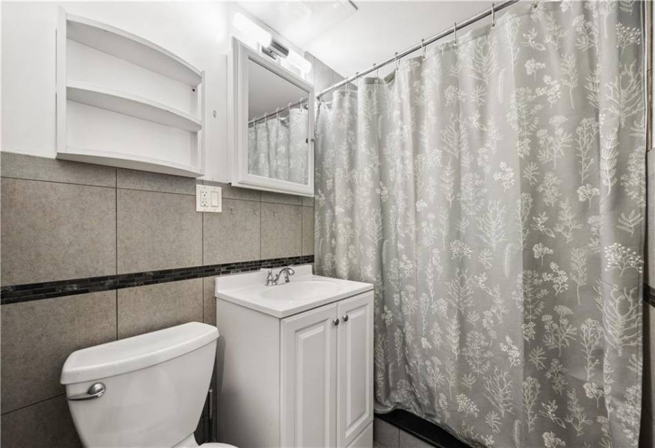 322 97th Street, Brooklyn, New York 11209, 5 Bedrooms Bedrooms, ,3 BathroomsBathrooms,Residential,For Sale,97th,486867