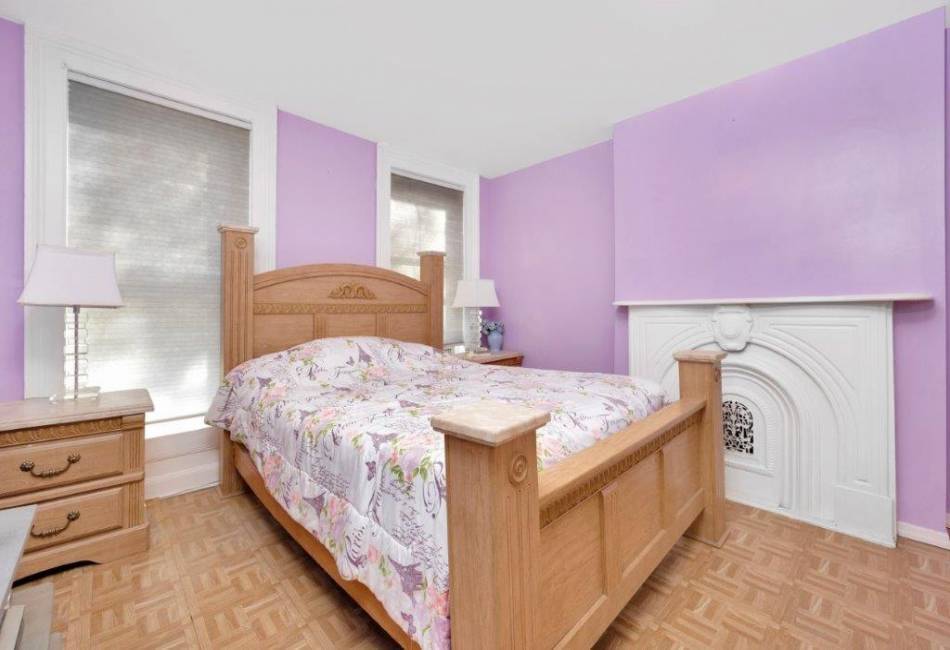 964 Gates Avenue, Brooklyn, New York 11221, 3 Bedrooms Bedrooms, ,2 BathroomsBathrooms,Residential,For Sale,Gates,486923