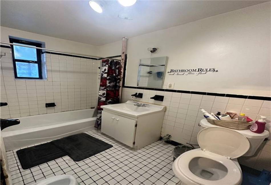 767 Eastern Parkway, Brooklyn, New York 11213, 2 Bedrooms Bedrooms, ,1 BathroomBathrooms,Residential,For Sale,Eastern,486931