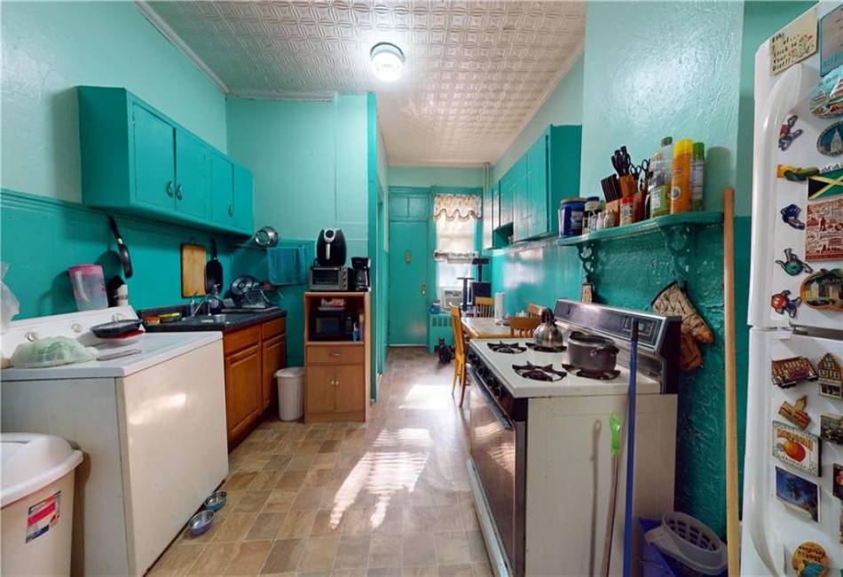 908 Hart Street, Brooklyn, New York 11237, 8 Bedrooms Bedrooms, ,4 BathroomsBathrooms,Residential,For Sale,Hart,486952