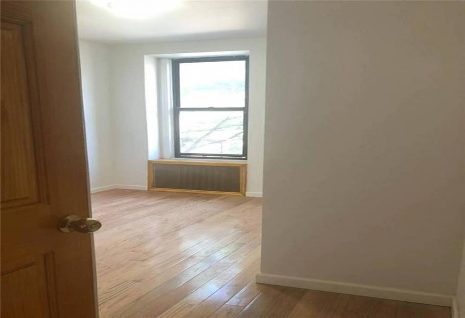 295 7th Avenue, Brooklyn, New York 11215, 4 Bedrooms Bedrooms, ,2 BathroomsBathrooms,Rental,For Sale,7th,486954