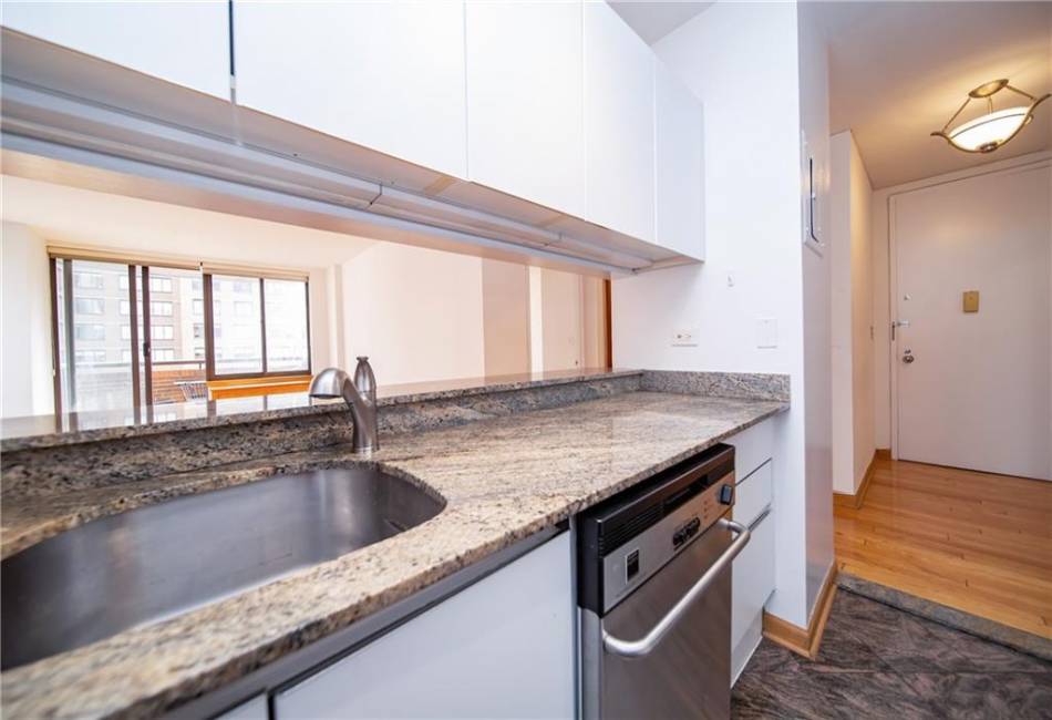 157 32nd Street, Manhattan, New York 10016, 2 Bedrooms Bedrooms, ,2 BathroomsBathrooms,Rental,For Sale,32nd,486956