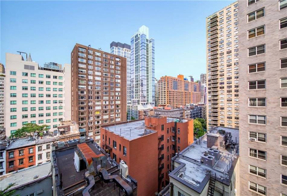 157 32nd Street, Manhattan, New York 10016, 2 Bedrooms Bedrooms, ,2 BathroomsBathrooms,Rental,For Sale,32nd,486956