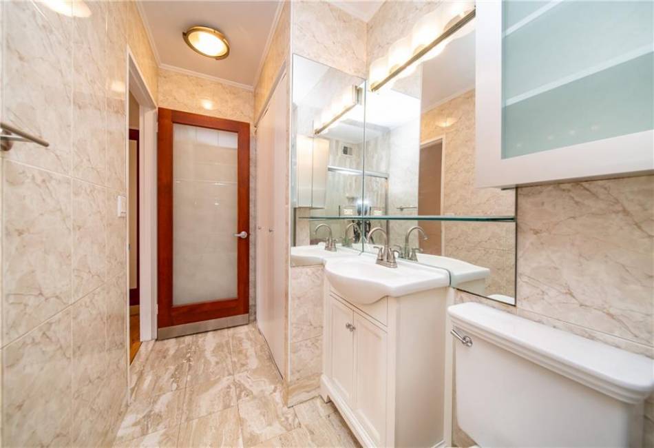 157 32nd Street, Manhattan, New York 10016, 2 Bedrooms Bedrooms, ,2 BathroomsBathrooms,Rental,For Sale,32nd,486956