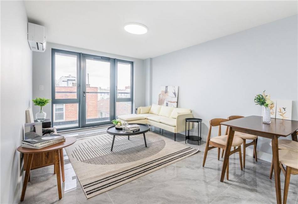 811 45th Street, Brooklyn, New York 11220, 1 Bedroom Bedrooms, ,1 BathroomBathrooms,Residential,For Sale,45th,486965