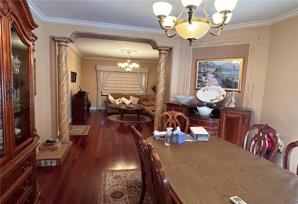 1536 Bath Avenue, Brooklyn, New York 11228, 6 Bedrooms Bedrooms, ,4 BathroomsBathrooms,Residential,For Sale,Bath,486981