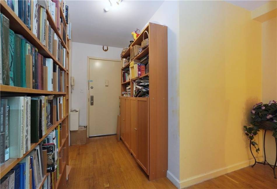 1460 5th Street, Brooklyn, New York 11204, 2 Bedrooms Bedrooms, ,2 BathroomsBathrooms,Residential,For Sale,5th,486983