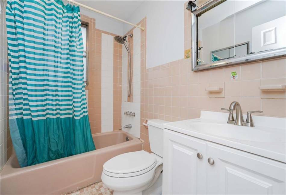 2064 78th Street, Brooklyn, New York 11204, 4 Bedrooms Bedrooms, ,3 BathroomsBathrooms,Residential,For Sale,78th,486984