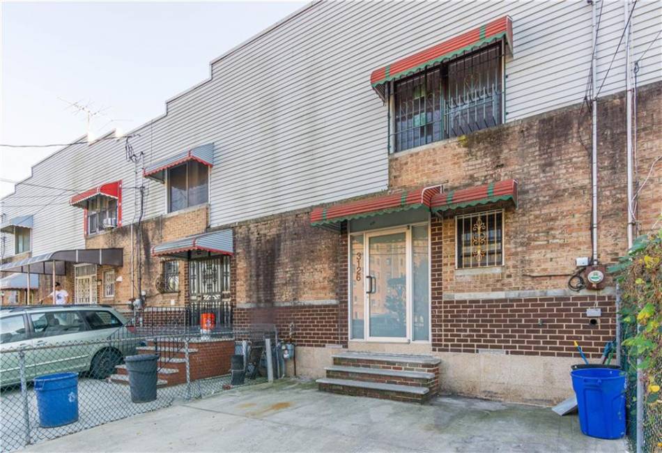 3126 Neptune Avenue, Brooklyn, New York 11224, 3 Bedrooms Bedrooms, ,1.5 BathroomsBathrooms,Residential,For Sale,Neptune,486985