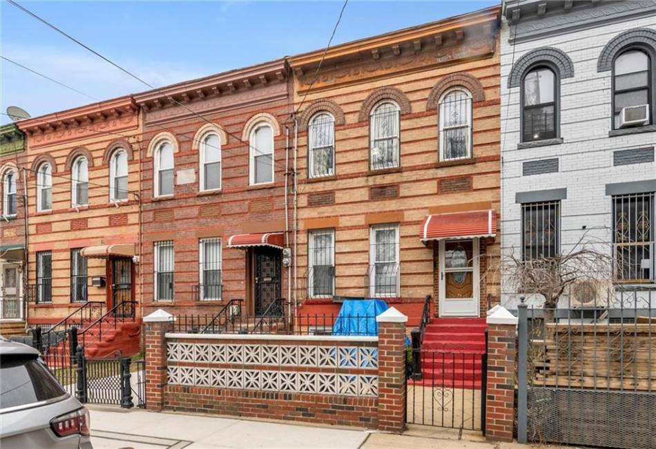 74 Fountain Avenue, Brooklyn, New York 11208, ,Residential,For Sale,Fountain,487014