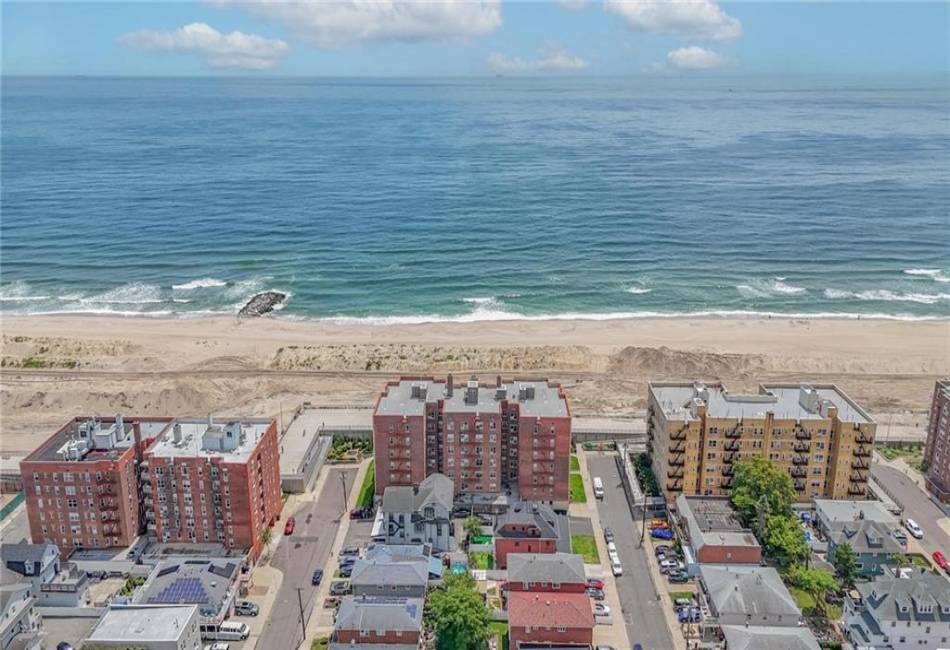 121-16 Ocean Promenade Street, Rockaway Park, New York 11694, 1 Bedroom Bedrooms, ,1 BathroomBathrooms,Residential,For Sale,Ocean Promenade,487026