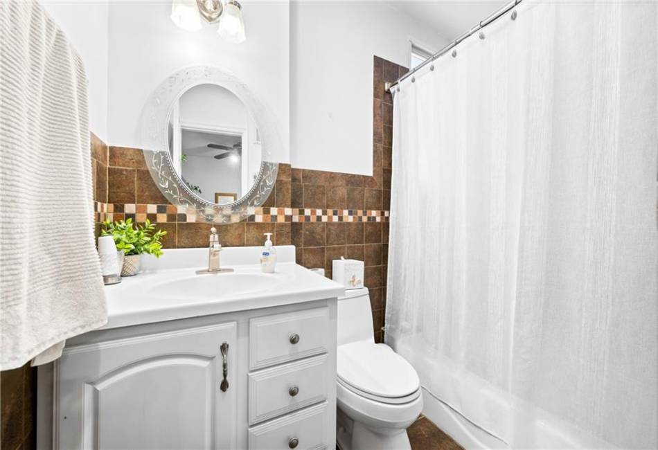 239 7th Street, Brooklyn, New York 11215, 7 Bedrooms Bedrooms, ,3 BathroomsBathrooms,Residential,For Sale,7th,487032