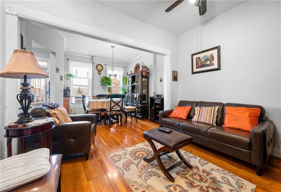 239 7th Street, Brooklyn, New York 11215, 7 Bedrooms Bedrooms, ,3 BathroomsBathrooms,Residential,For Sale,7th,487032