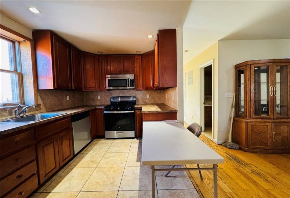 2254 79th Street, Brooklyn, New York 11204, ,7 BathroomsBathrooms,Residential,For Sale,79th,487040