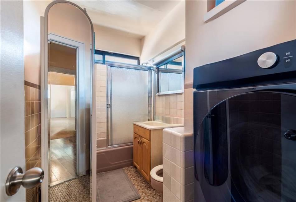 159 Hastings Street, Brooklyn, New York 11235, 5 Bedrooms Bedrooms, ,Residential,For Sale,Hastings,487034