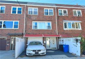 267 Quincy Avenue, Bronx, New York 10465, 3 Bedrooms Bedrooms, ,2 BathroomsBathrooms,Residential,For Sale,Quincy,487080