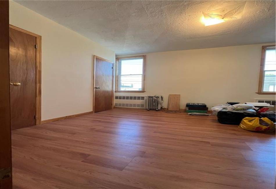 157 Bay 50th Street, Brooklyn, New York 11214, 3 Bedrooms Bedrooms, ,2 BathroomsBathrooms,Residential,For Sale,Bay 50th,487078