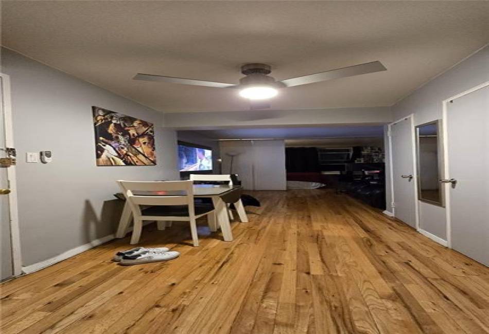 2815 Ocean Parkway, Brooklyn, New York 11235, 1 Bedroom Bedrooms, ,1 BathroomBathrooms,Residential,For Sale,Ocean,487023