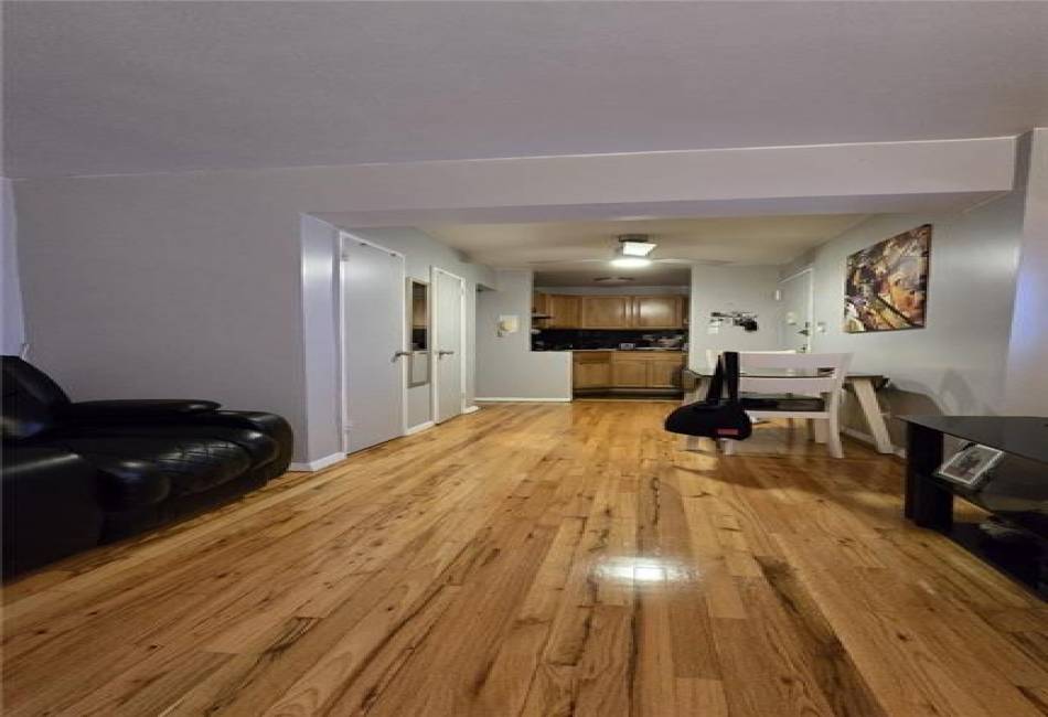 2815 Ocean Parkway, Brooklyn, New York 11235, 1 Bedroom Bedrooms, ,1 BathroomBathrooms,Residential,For Sale,Ocean,487023