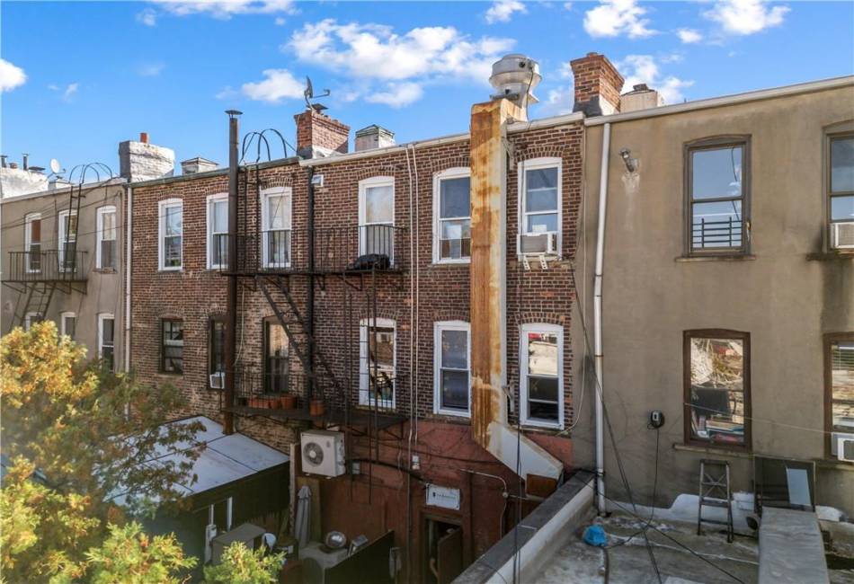 171 Avenue U, Brooklyn, New York 11223, ,Mixed Use,For Sale,Avenue U,486969