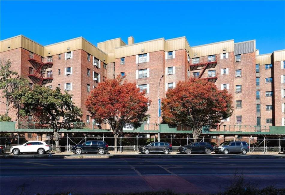 2705 Kings Highway, Brooklyn, New York 11229, 2 Bedrooms Bedrooms, ,1 BathroomBathrooms,Residential,For Sale,Kings,487059