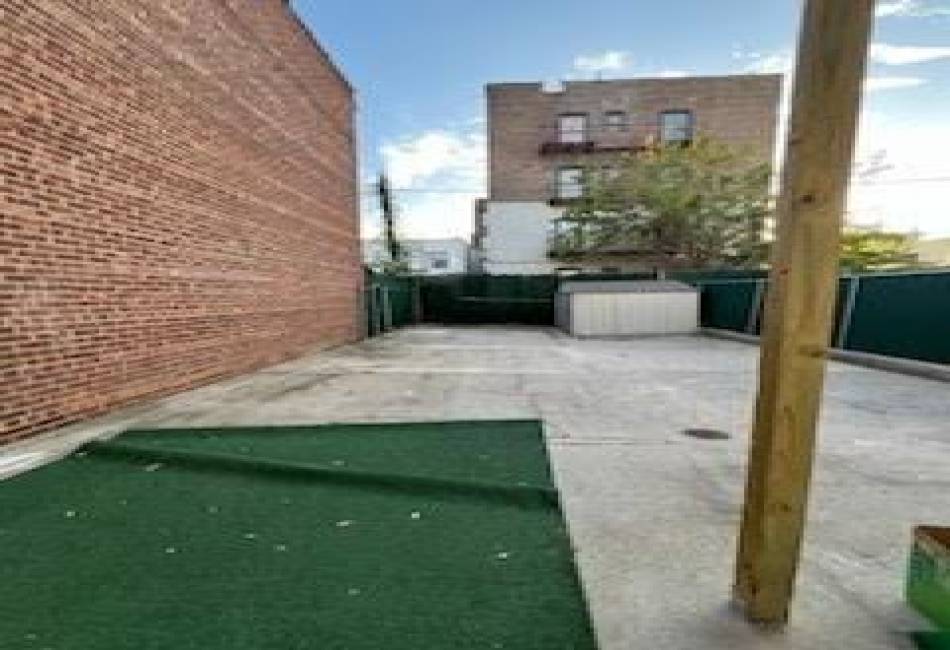 1230 59th Street, Brooklyn, New York 11219, 6 Bedrooms Bedrooms, ,3 BathroomsBathrooms,Residential,For Sale,59th,487105