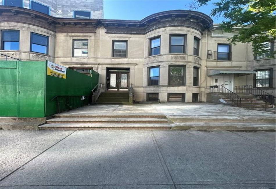 4811 Fort Hamilton Parkway, Brooklyn, New York 11219, 4 Bedrooms Bedrooms, ,Residential,For Sale,Fort Hamilton,482036