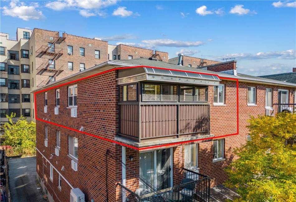 2235A 84th Street, Brooklyn, New York 11214, 3 Bedrooms Bedrooms, ,2 BathroomsBathrooms,Residential,For Sale,84th,487086