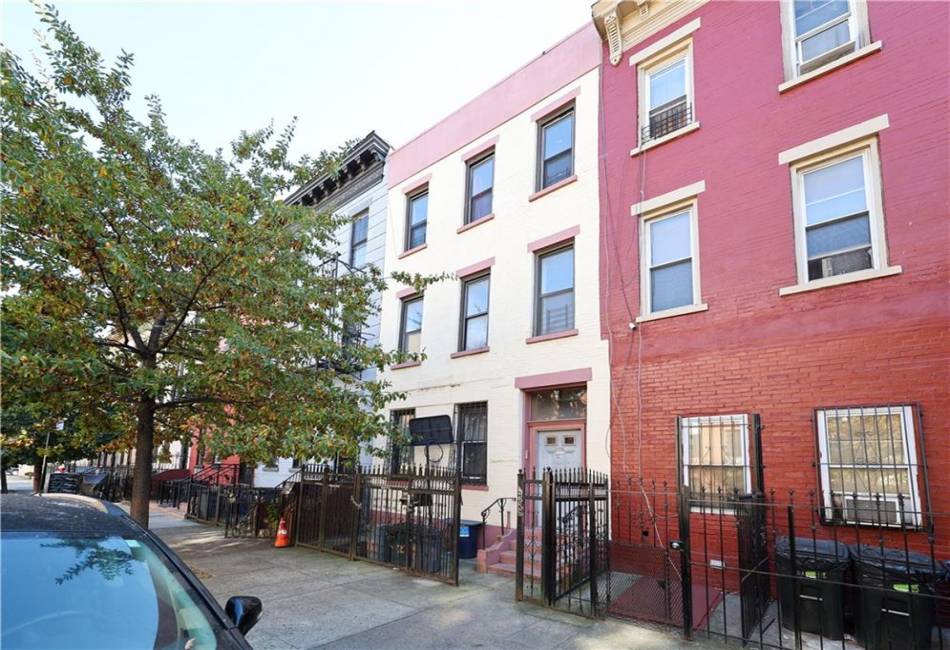 2358 Pacific Street, Brooklyn, New York 11233, 8 Bedrooms Bedrooms, ,3 BathroomsBathrooms,Residential,For Sale,Pacific,487108