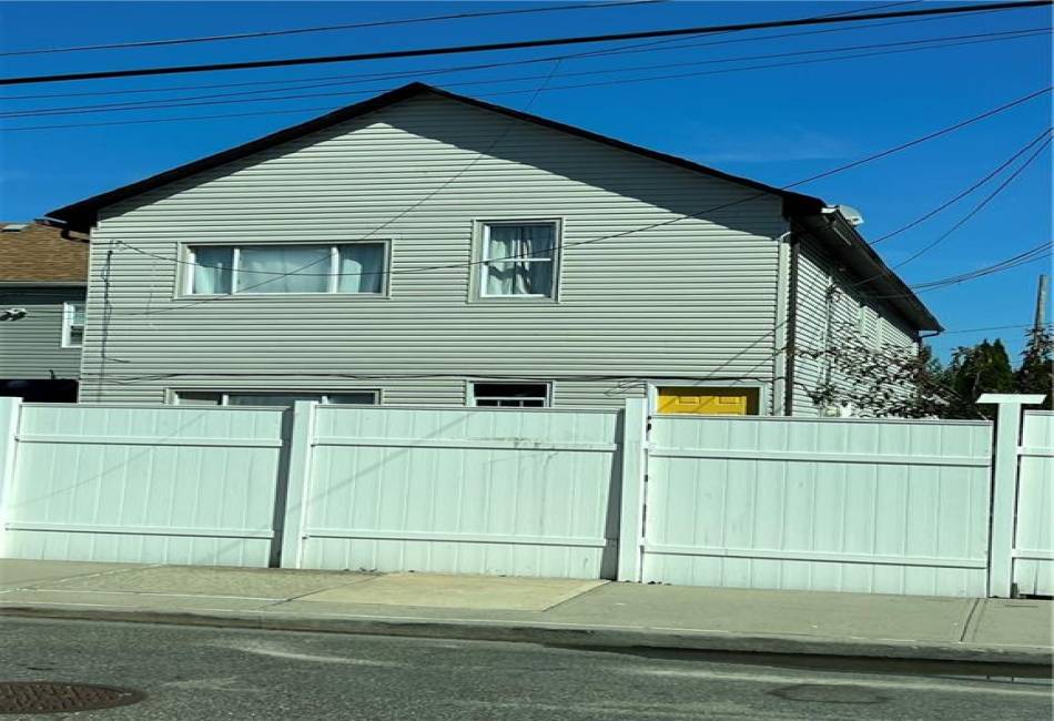 304 Beach 89th Street, Rockaway Beach, New York 11693, 8 Bedrooms Bedrooms, ,Residential,For Sale,Beach 89th,477346