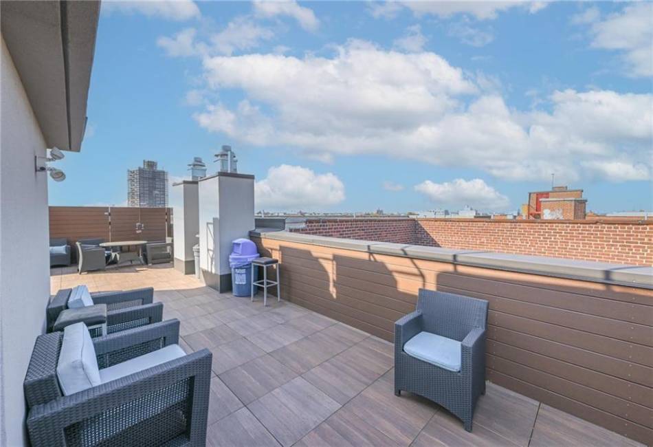 1753 12th Street, Brooklyn, New York 11229, 2 Bedrooms Bedrooms, ,2 BathroomsBathrooms,Residential,For Sale,12th,486935