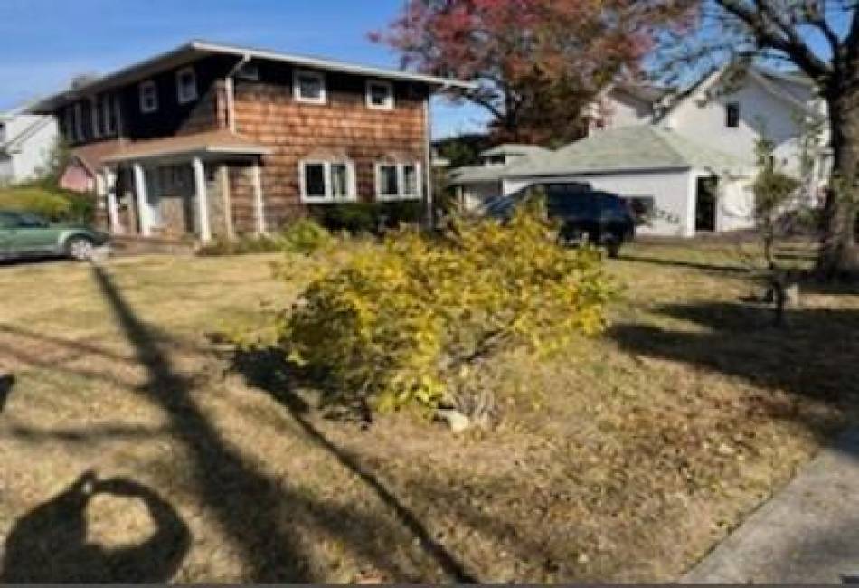 319 Clarke Avenue, Staten Island, New York 10306, 5 Bedrooms Bedrooms, ,3 BathroomsBathrooms,Residential,For Sale,Clarke,487116