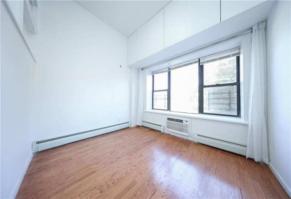 462 52nd Street, Brooklyn, New York 11220, 2 Bedrooms Bedrooms, ,1 BathroomBathrooms,Residential,For Sale,52nd,487119