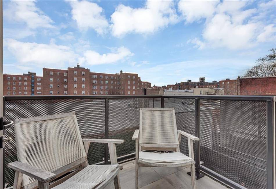 20 Huntington Street, Brooklyn, New York 11231, 4 Bedrooms Bedrooms, ,3.5 BathroomsBathrooms,Residential,For Sale,Huntington,487125