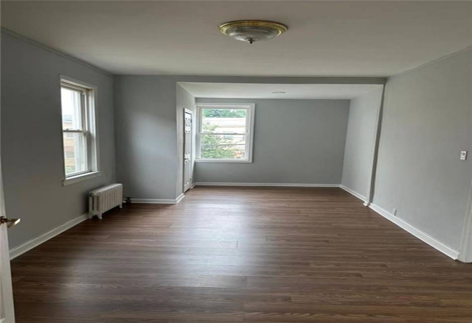 930 89th Street, Brooklyn, New York 11236, 3 Bedrooms Bedrooms, ,1 BathroomBathrooms,Rental,For Sale,89th,487159