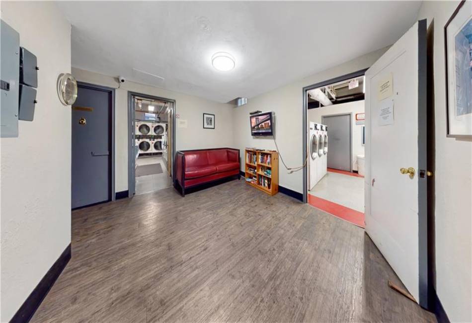 9707 4th Avenue, Brooklyn, New York 11209, 1 Bedroom Bedrooms, ,1 BathroomBathrooms,Residential,For Sale,4th,487146