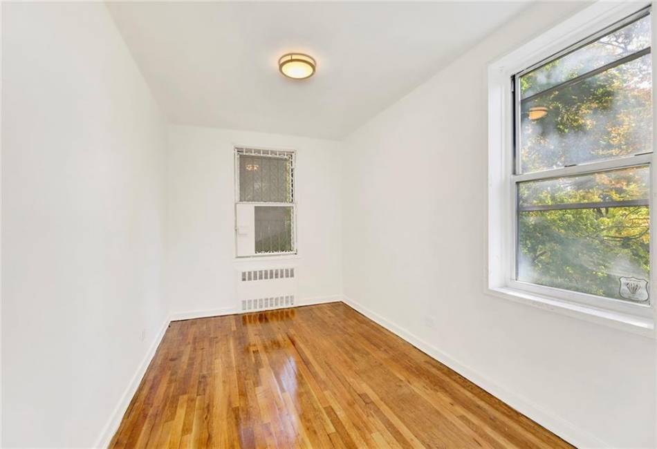 3510 Avenue H, Brooklyn, New York 11210, 2 Bedrooms Bedrooms, ,1 BathroomBathrooms,Residential,For Sale,Avenue H,487168