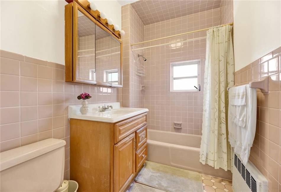 145 99th Street, Brooklyn, New York 11209, 4 Bedrooms Bedrooms, ,2 BathroomsBathrooms,Residential,For Sale,99th,487002