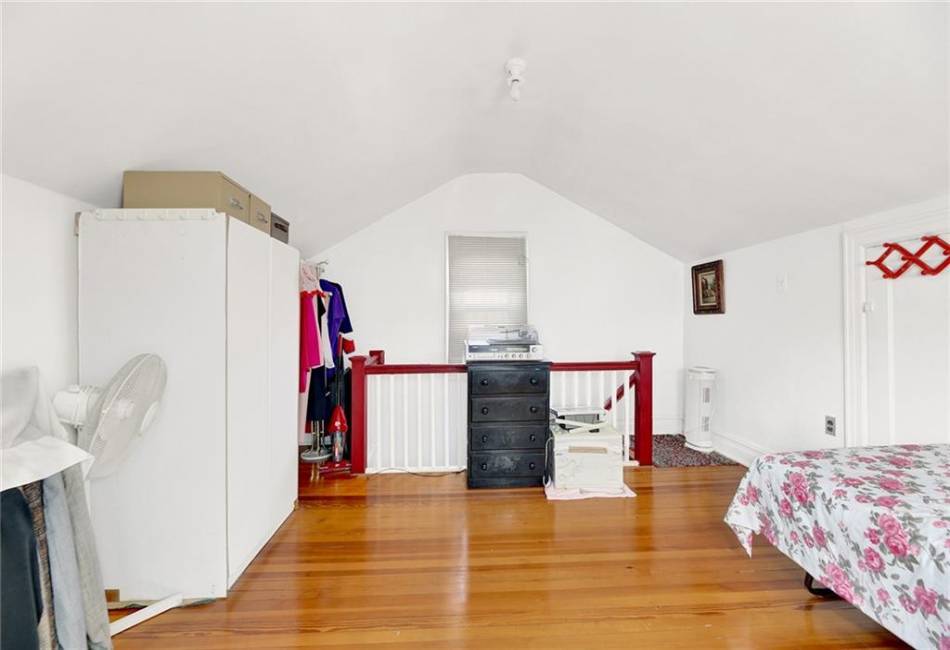 145 99th Street, Brooklyn, New York 11209, 4 Bedrooms Bedrooms, ,2 BathroomsBathrooms,Residential,For Sale,99th,487002